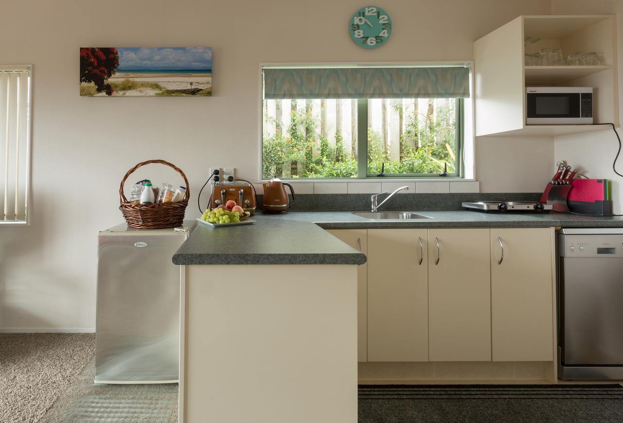 Ocean View B&B Whitianga Bagian luar foto
